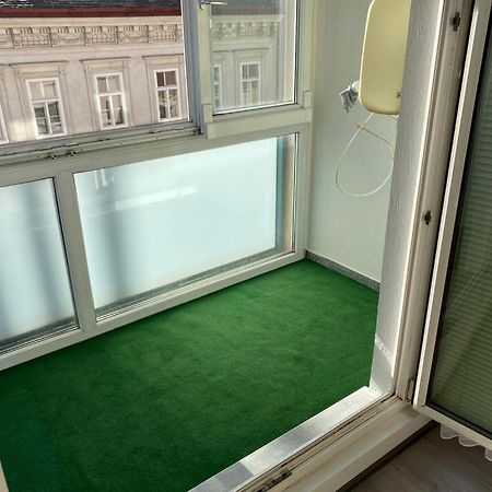 115 M2 - Nina'S Family-Friendly 3 Rooms Town-Apartment Вена Экстерьер фото